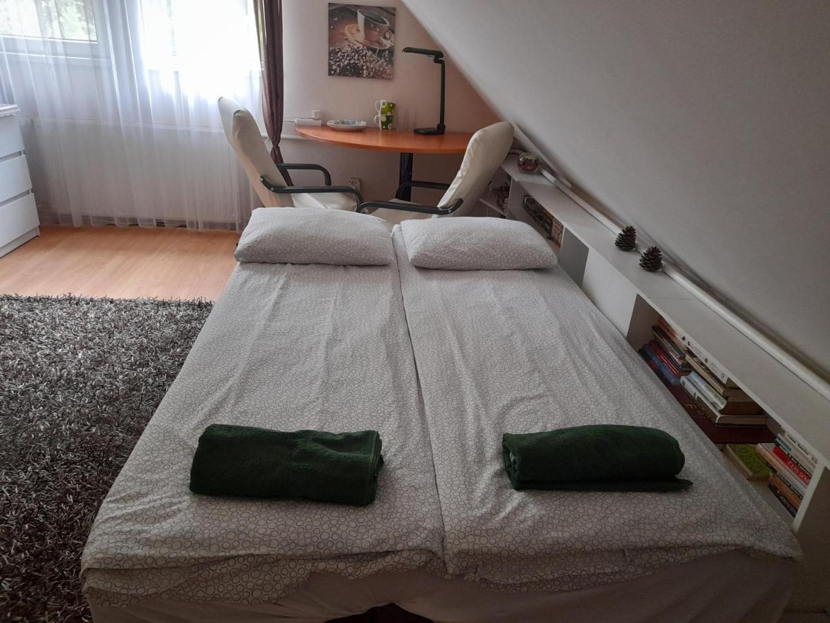 Ferienwohnung Pokoje Przy Parku Oliwskim Danzig Exterior foto